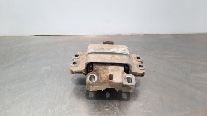 Engine mount Volkswagen Caddy IV, 2015 2.0 TDI 102, Delivery, Diesel, 1.968cc, 75kW (102pk), FWD, CUUD; DFSD, 2015-05 / 2020-09 (Used)