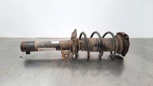 Used Fronts shock absorber, left Volkswagen Beetle (16AE) 1.6 TDI 16V Price € 66,55 Inclusive VAT offered by Autohandel Didier