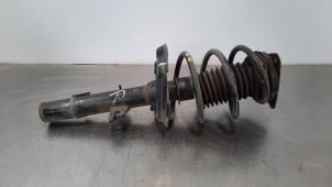 Used Front shock absorber, right Renault Scénic IV (RFAJ) 1.5 Energy dCi 110 Price € 90,75 Inclusive VAT offered by Autohandel Didier