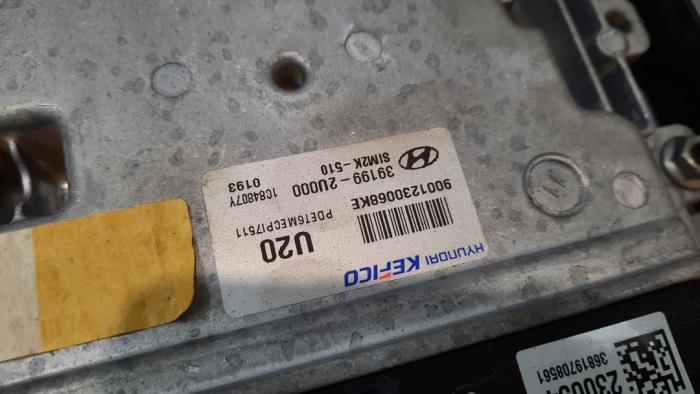 Ordinateur gestion moteur d'un Hyundai Tucson (TL) 1.6 CRDi 16V 136 2018