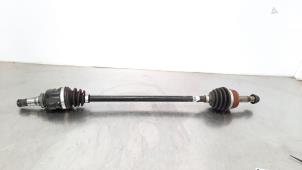 Used Front drive shaft, right Peugeot 108 1.0 12V VVT-i Price € 90,75 Inclusive VAT offered by Autohandel Didier