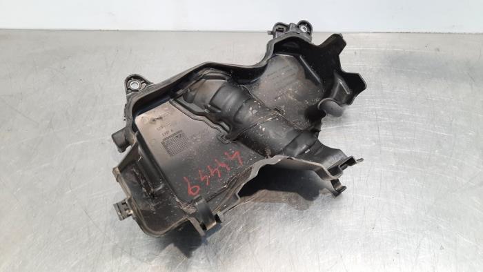 Gebrauchte Abdeckblech Motor Renault Clio IV Estate/Grandtour (7R) 1.5 Energy dCi 90 FAP Preis € 30,25 Mit Mehrwertsteuer angeboten von Autohandel Didier