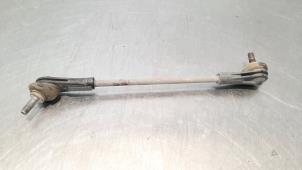 Used Anti-roll bar guide BMW X1 (F48) sDrive 16d 1.5 12V TwinPower Price € 24,20 Inclusive VAT offered by Autohandel Didier