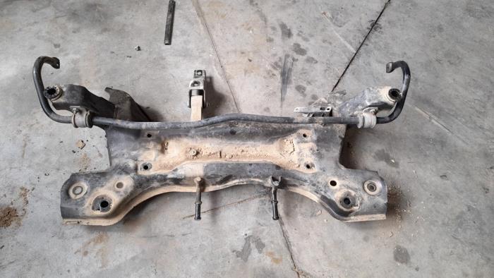 Subframe Skoda Fabia III Combi 1.2 TSI 16V Greentech - 6C0500051A CJZC