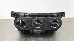 Used Air conditioning control panel Mazda 2 (DJ/DL) 1.5 SkyActiv-G 90 Price € 66,55 Inclusive VAT offered by Autohandel Didier