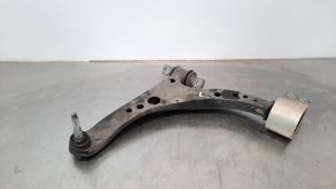 Used Front wishbone, left Opel Astra K 1.5 CDTi 105 12V Price € 66,55 Inclusive VAT offered by Autohandel Didier