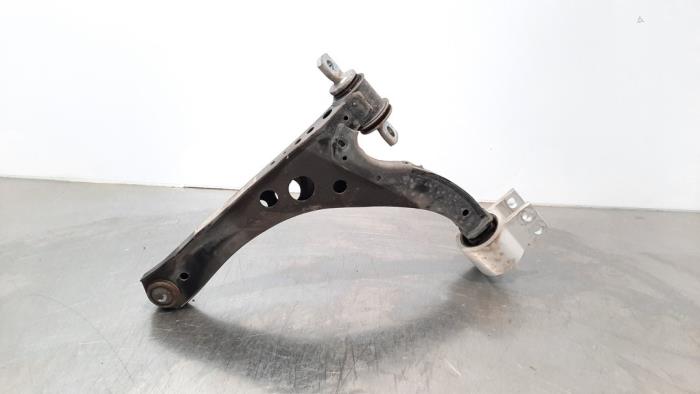 Front wishbone, right from a Opel Astra K 1.5 CDTi 105 12V 2021