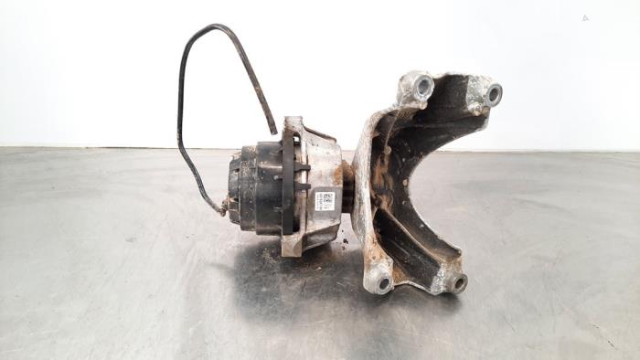 Engine mount BMW 6 serie Gran Turismo 630d xDrive 3.0 TwinPower  