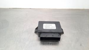 Used Parking brake module Mercedes GLA (156.9) 2.2 200 CDI, d 16V 4-Matic Price € 60,50 Inclusive VAT offered by Autohandel Didier