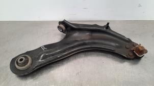 Used Front wishbone, right Renault Kangoo/Grand Kangoo (KW) 1.5 dCi 90 FAP Price € 54,45 Inclusive VAT offered by Autohandel Didier