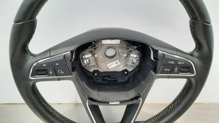 Lenkrad van een Seat Ateca (5FPX) 1.0 TSI 12V 2019