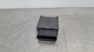 Used Electric fuel module Seat Ateca (5FPX) 1.0 TSI 12V Price € 24,20 Inclusive VAT offered by Autohandel Didier