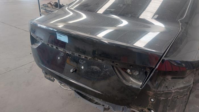 Portón trasero de un Jaguar XF (X260) 3.0 S V6 D 24V 2016