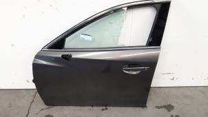 Używane Drzwi lewe przednie wersja 4-drzwiowa Mazda 6 SportBreak (GJ/GH/GL) 2.2 SkyActiv-D 150 16V Cena € 508,20 Z VAT oferowane przez Autohandel Didier