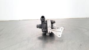 Used Additional water pump Mercedes C Estate (S205) C-180d 1.6 Turbo 16V Price € 96,80 Inclusive VAT offered by Autohandel Didier