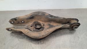 Used Rear wishbone, left BMW 1 serie (F20) 118i 1.5 TwinPower 12V Price € 48,40 Inclusive VAT offered by Autohandel Didier