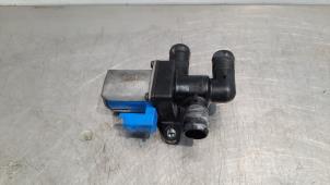 Usagé Pompe à eau supplémentaire Smart Forfour (453) Electric Drive Prix € 36,30 Prix TTC proposé par Autohandel Didier
