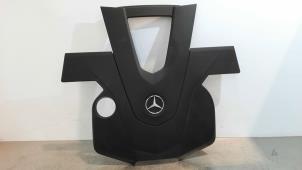 Used Engine cover Mercedes C (C205) C-400 3.0 V6 Turbo 4-Matic Price € 66,55 Inclusive VAT offered by Autohandel Didier