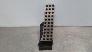 Used Accelerator pedal Mercedes C (C205) C-400 3.0 V6 Turbo 4-Matic Price € 36,30 Inclusive VAT offered by Autohandel Didier