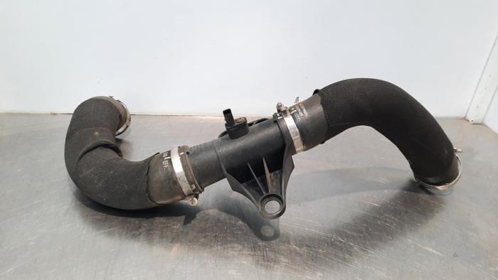Gebrauchte Intercooler Schlauch Audi A6 Avant (C7) 3.0 TDI V6 24V Quattro Preis € 42,35 Mit Mehrwertsteuer angeboten von Autohandel Didier