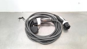 Used Hybrid charging cable Mercedes EQC (N293) 400 4-Matic Price € 350,90 Inclusive VAT offered by Autohandel Didier