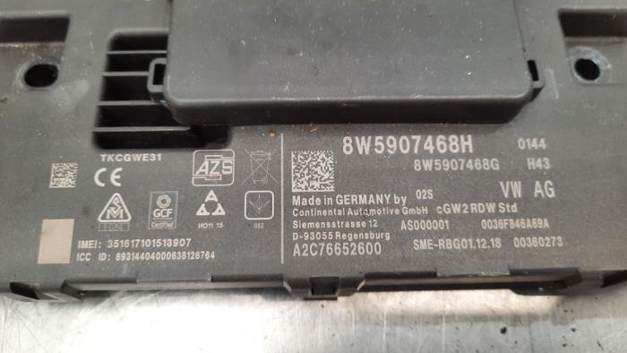 Usagé Module téléphone Audi A4 Avant (B9) 2.0 35 TFSI Mild Hybrid 16V Prix € 399,30 Prix TTC proposé par Autohandel Didier