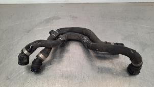 Used Radiator hose BMW 1 serie (F40) 118i 1.5 TwinPower 12V Price € 30,25 Inclusive VAT offered by Autohandel Didier
