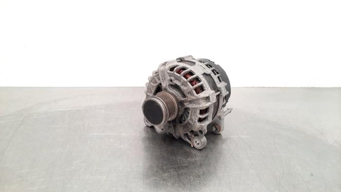 Begagnade Dynamo Volkswagen Passat Variant (3G5) 1.6 TDI 16V Pris € 102,85 Inklusive moms erbjuds av Autohandel Didier