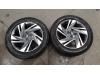 Wheel + tyre from a Hyundai i20 (BC3), 2020 1.0 T-GDI 100 12V, Hatchback, 4-dr, Petrol, 998cc, 74kW (101pk), FWD, G3LE, 2020-08, B5P51; B5P61 2021