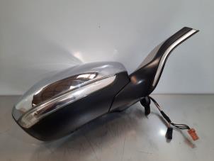Used Wing mirror, right Peugeot 2008 Price € 127,05 Inclusive VAT offered by Autohandel Didier