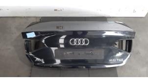 Usados Portón trasero Audi A4 (B8) Precio € 242,00 IVA incluido ofrecido por Autohandel Didier