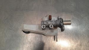 Used Master cylinder Opel Corsa F (UB/UH/UP) 1.2 Turbo 12V 100 Price € 48,40 Inclusive VAT offered by Autohandel Didier