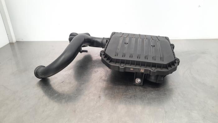 Gebrauchte Luftfiltergehäuse Volkswagen Polo VI (AW1) 1.0 12V BlueMotion Technology Preis € 48,40 Mit Mehrwertsteuer angeboten von Autohandel Didier