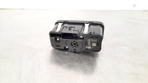 Used AIH headlight switch Mercedes Sprinter 3,5t (910.0/910.1/907.1/907.2) 316 CDI 2.1 D RWD Price € 48,40 Inclusive VAT offered by Autohandel Didier