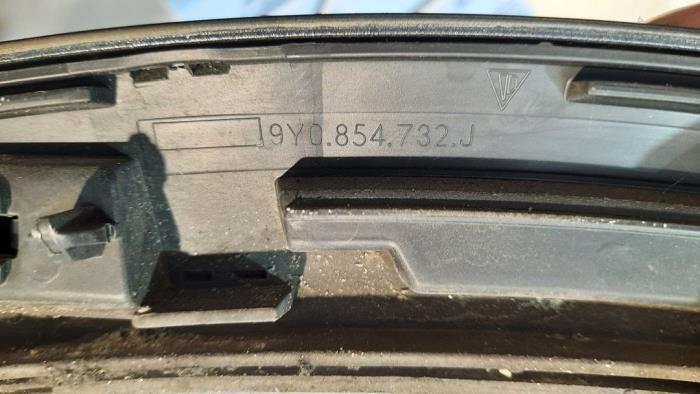 Rear wheel rim from a Porsche Cayenne III (9YA) 2.9 Biturbo V6 24V S 2020
