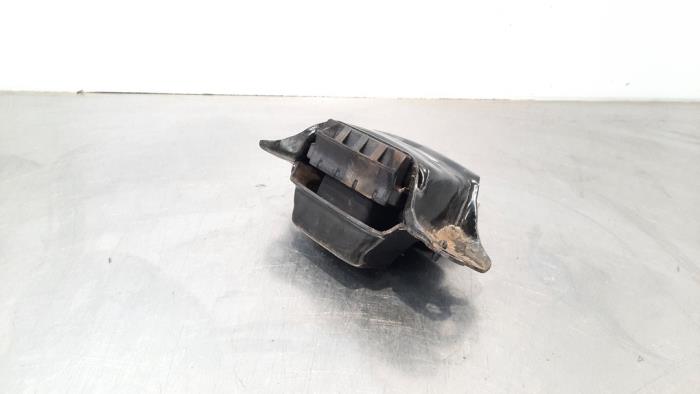 Used Engine mount Volkswagen Touran (5T1) 1.6 TDI SCR BlueMotion Technology Price € 30,25 Inclusive VAT offered by Autohandel Didier