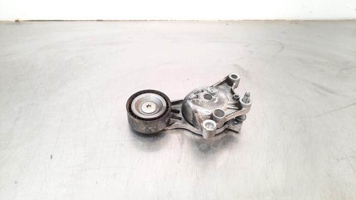 Usados Rodillo tensor correa múltiple Peugeot 5008 II (M4/MC/MJ/MR) 1.6 BlueHDi 115 Precio € 42,35 IVA incluido ofrecido por Autohandel Didier