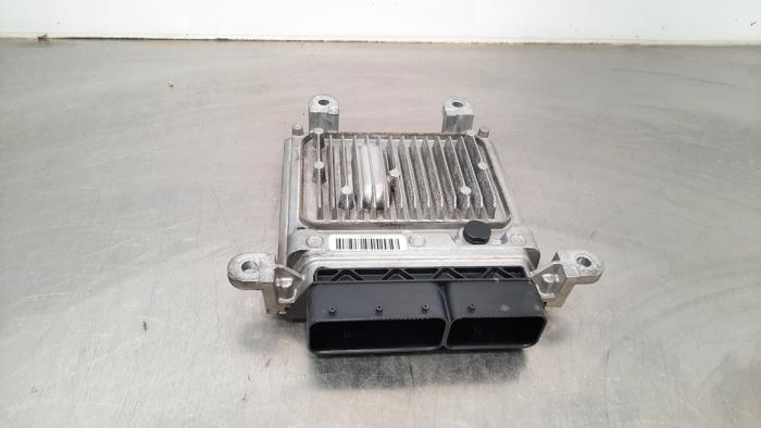 Used Engine management computer Mercedes C Estate (S204) 2.2 C-180 CDI 16V BlueEFFICIENCY Price € 199,65 Inclusive VAT offered by Autohandel Didier