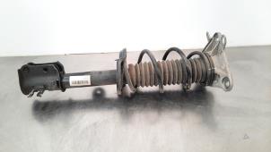 Used Front shock absorber, right Fiat 500X (334) 1.0 FireFly Turbo 120 12V Price € 121,00 Inclusive VAT offered by Autohandel Didier