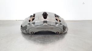 Used Front brake calliper, right Porsche Cayenne III (9YA) 2.9 Biturbo V6 24V S Price € 508,20 Inclusive VAT offered by Autohandel Didier
