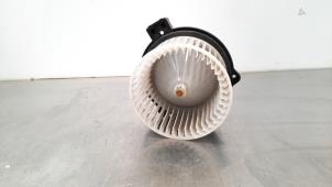 Used Heating and ventilation fan motor Mazda 3 (BP) 2.0 SkyActiv-G 122 M Hybrid 16V Price € 84,70 Inclusive VAT offered by Autohandel Didier