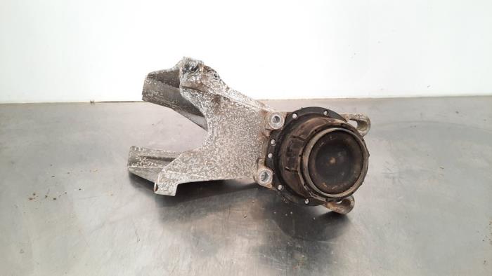 Usagé Support moteur Ford Transit 2.4 TDCi 16V Prix € 36,30 Prix TTC proposé par Autohandel Didier