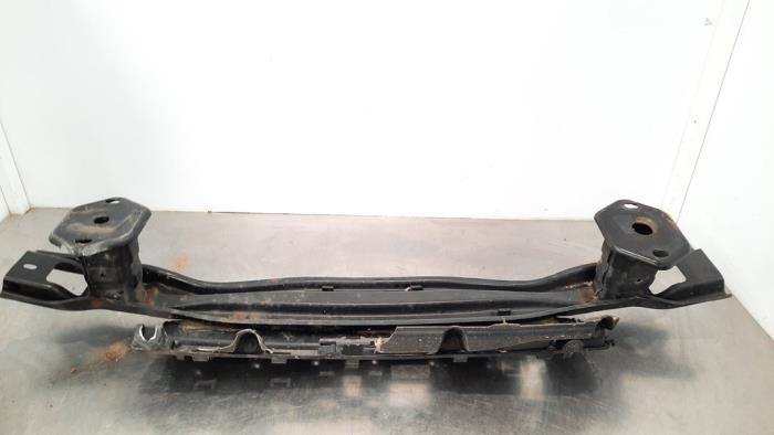 Rear bumper frame from a BMW 3 serie (F30) 318d 2.0 16V 2014