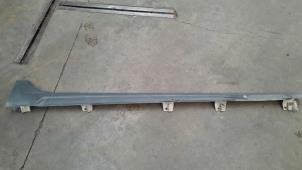 Used Door sill right Seat Arona (KJX) 1.0 TSI 12V Price € 66,55 Inclusive VAT offered by Autohandel Didier