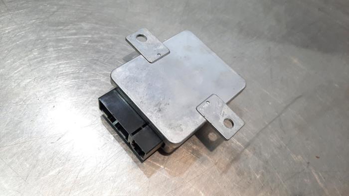 Electric fuel module from a Mazda CX-5 (KF) 2.0 SkyActiv-G 165 16V 2WD 2019