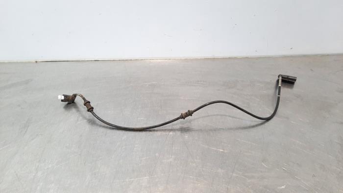 Begagnade ABS-sensor Mercedes E (W213) E-300de 2.0 Turbo 16V Pris € 18,15 Inklusive moms erbjuds av Autohandel Didier