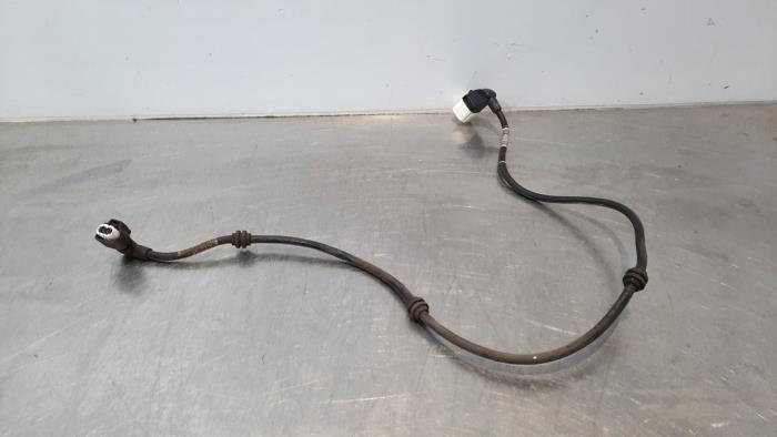 Begagnade ABS-sensor Mercedes E (W213) E-300de 2.0 Turbo 16V Pris € 18,15 Inklusive moms erbjuds av Autohandel Didier
