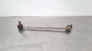 Used Anti-roll bar guide Volkswagen Golf VIII (CD1) 1.5 eTSI 16V Price € 18,15 Inclusive VAT offered by Autohandel Didier