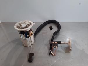 Used Electric fuel pump Volvo V70 (BW) 2.0 D4 16V Price € 90,75 Inclusive VAT offered by Autohandel Didier
