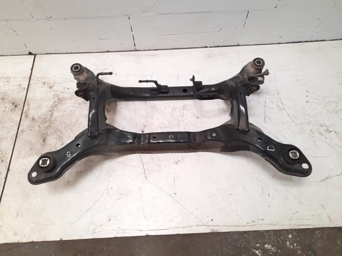 Subframe Volvo V70 2.0 D4 16V - 31212171 D4204T5